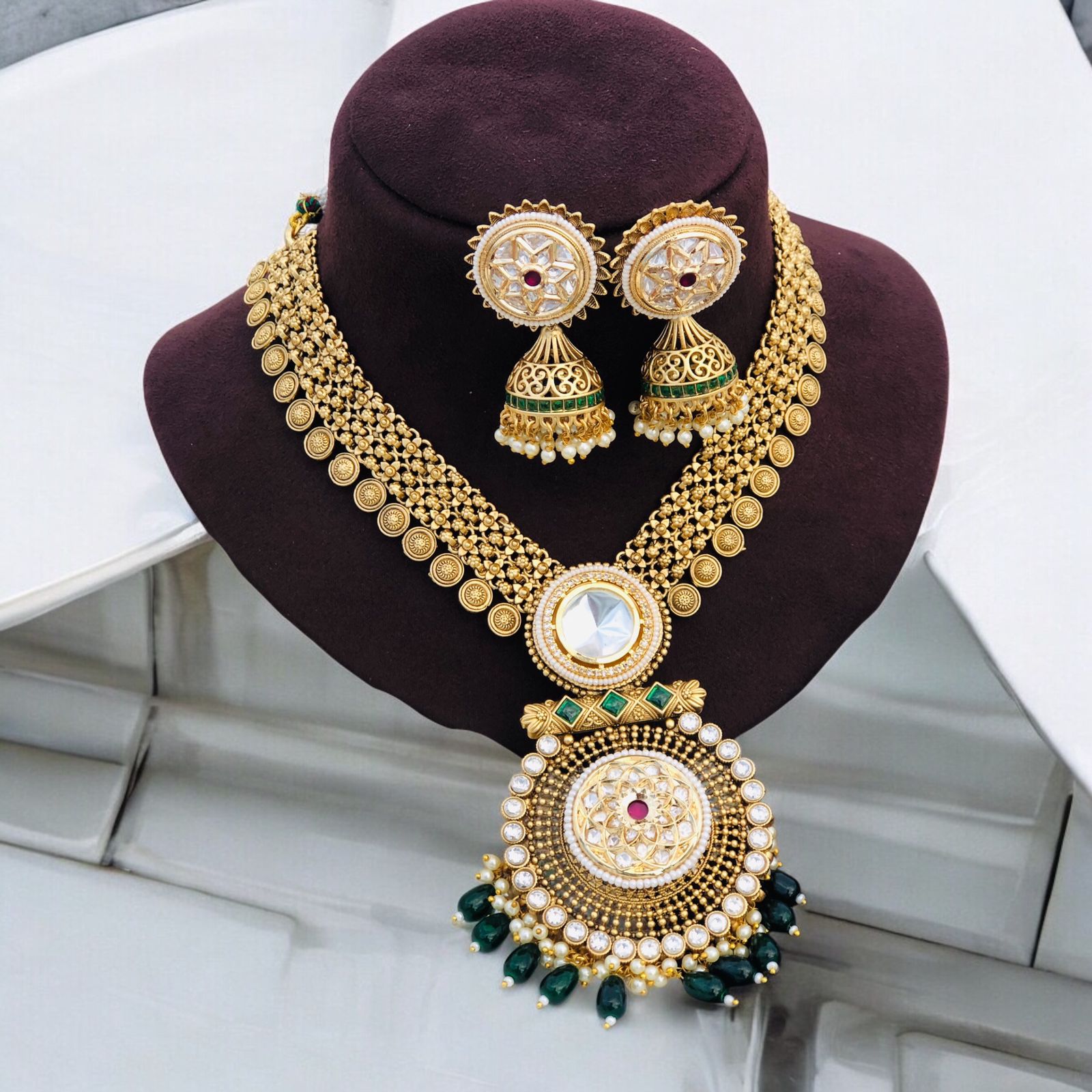 latest traditional necklace