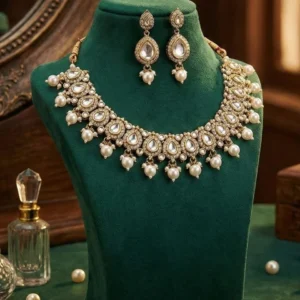 Reesha Jewel Brass Gold Jewel Set
